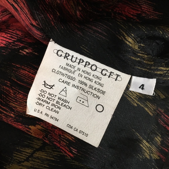 Elegant Black and Red Women's Blouse - Picture 9 of 10